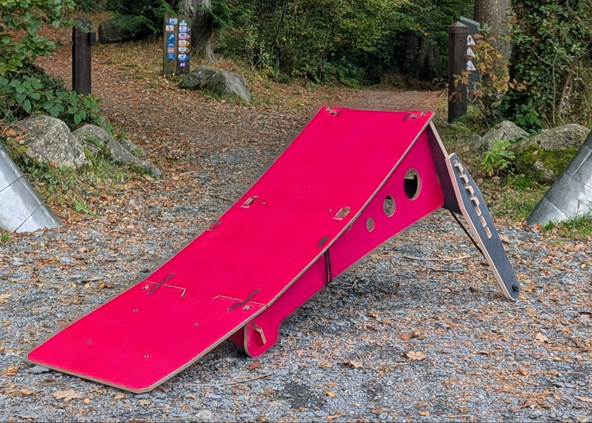 Modular Jump Ramp - Neon Pink image 0